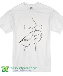 Outline Of People Kissing T Shirt